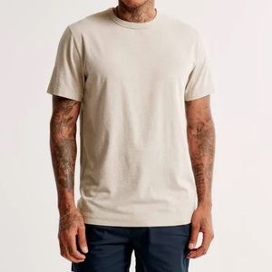 Mens Abercrombie tee new with tags
